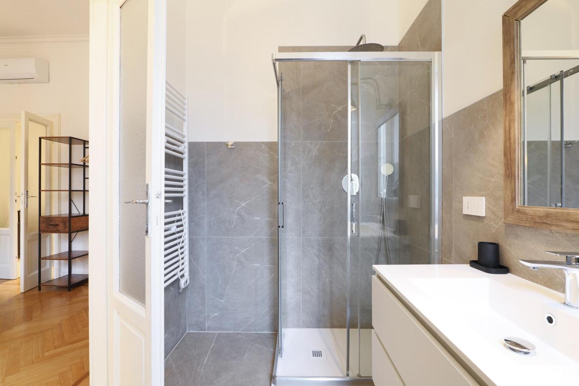 Adelaide Elegant Apartments Milán Exteriér fotografie